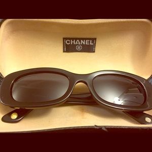 Authentic Vintage Chanel Sunglasses, black